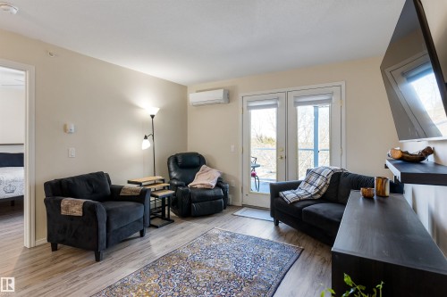 402 78 Mckenney Avenue, St. Albert, AB - Indoor Photo Showing Living Room