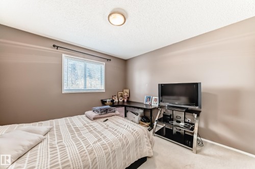 347 10520 120 Street, Edmonton, AB - Indoor Photo Showing Bedroom