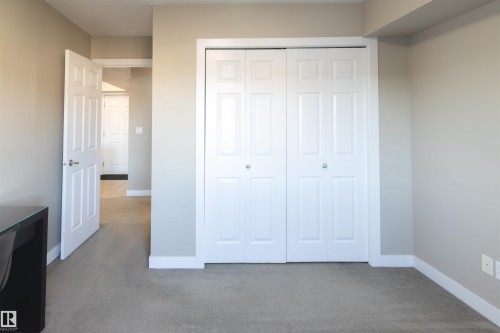 411 920 156 Street, Edmonton, AB - Indoor