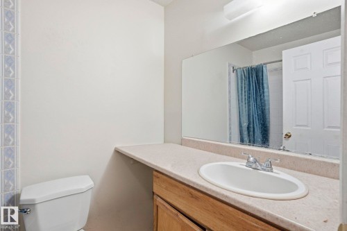 16B 18305 89 Avenue, Edmonton, AB - Indoor Photo Showing Bathroom
