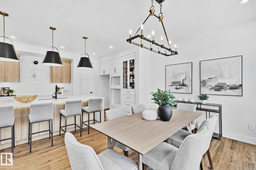 6620 Crawford Landing Landing, Edmonton, AB - Indoor Photo Showing Dining Room