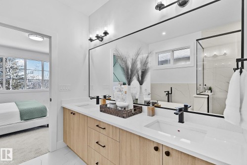 6620 Crawford Landing Landing, Edmonton, AB - Indoor