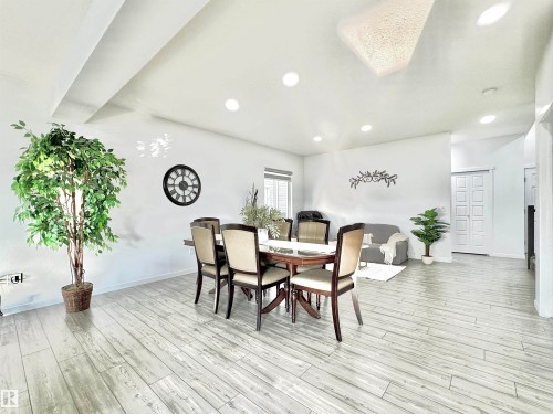 1636 14 Street, Edmonton, AB - Indoor Photo Showing Dining Room