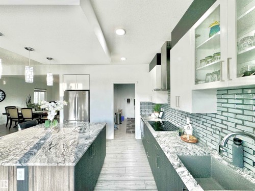 1636 14 Street, Edmonton, AB - Indoor Photo Showing Kitchen With Upgraded Kitchen