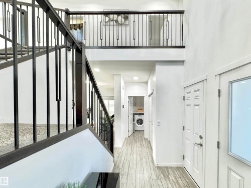 1636 14 Street, Edmonton, AB - Indoor Photo Showing Other Room