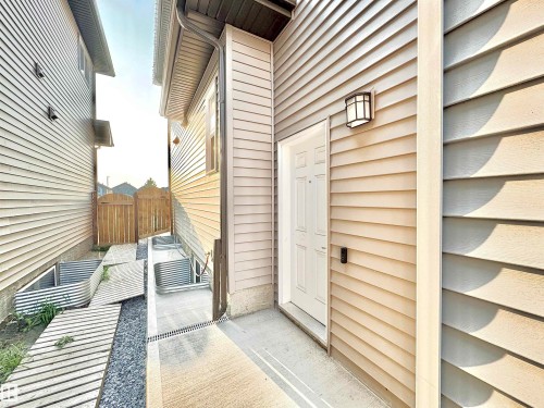 1636 14 Street, Edmonton, AB - Outdoor With Exterior