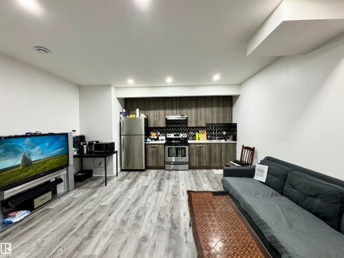 1636 14 Street, Edmonton, AB - Indoor