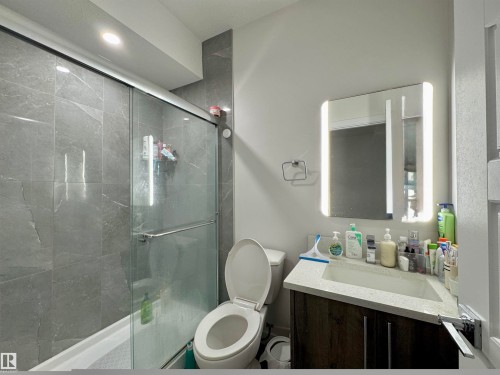 1636 14 Street, Edmonton, AB - Indoor Photo Showing Bathroom