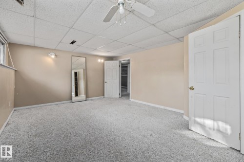 60 Fair Oaks Drive, St. Albert, AB - Indoor Photo Showing Other Room