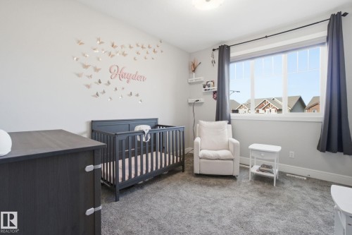 1333 Graydon Hill Way, Edmonton, AB - Indoor Photo Showing Bedroom