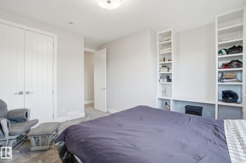 1333 Graydon Hill Way, Edmonton, AB - Indoor Photo Showing Bedroom
