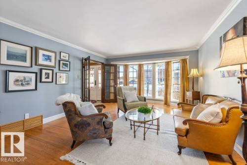 29 Woodlands Road, St. Albert, AB - Indoor Photo Showing Living Room