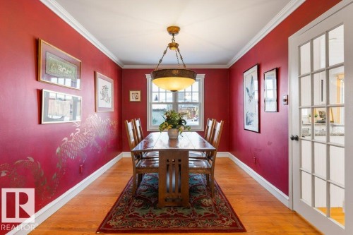 29 Woodlands Road, St. Albert, AB - Indoor Photo Showing Dining Room