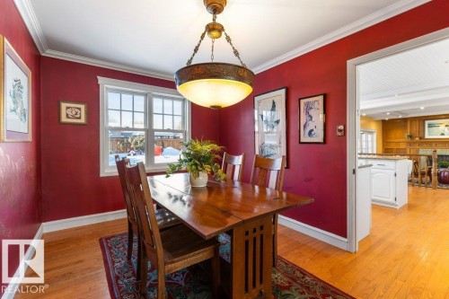 29 Woodlands Road, St. Albert, AB - Indoor Photo Showing Dining Room