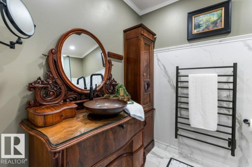 29 Woodlands Road, St. Albert, AB - Indoor Photo Showing Bathroom