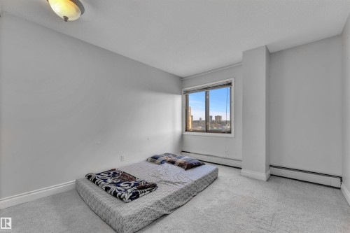 407 9725 106 Street, Edmonton, AB - Indoor Photo Showing Bedroom