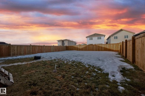 Yard covered in snow with a fenced backyard - 17926 62A Street, Edmonton, AB - Outdoor