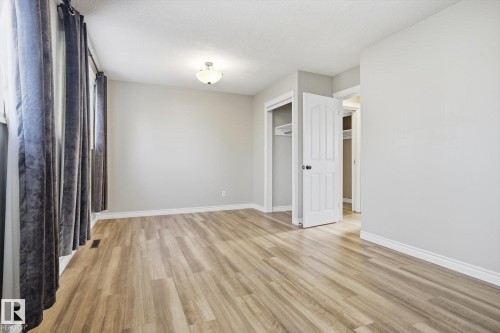 Presently a large primary bedroom but could be returned to 2 bedrooms. - 7807 145 Avenue, Edmonton, AB - Indoor Photo Showing Other Room