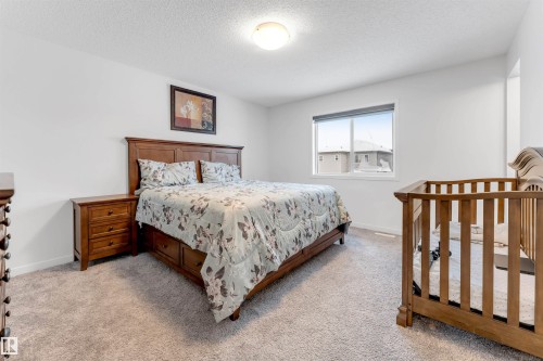 933 Mcconachie Boulevard, Edmonton, AB - Indoor Photo Showing Bedroom
