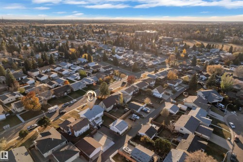 5118 17A Avenue, Edmonton, AB - Outdoor With View