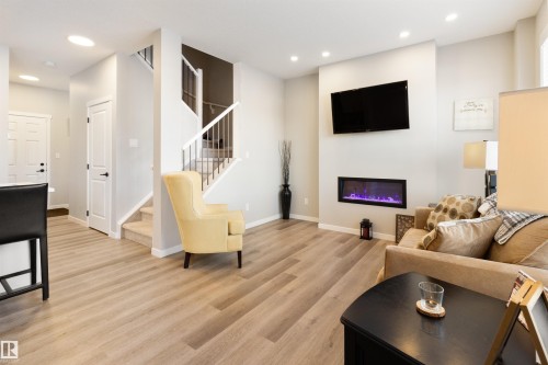 22706 95A Avenue, Edmonton, AB - Indoor With Fireplace