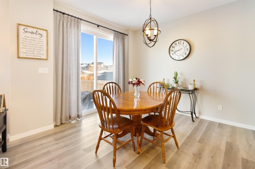22706 95A Avenue, Edmonton, AB - Indoor Photo Showing Dining Room