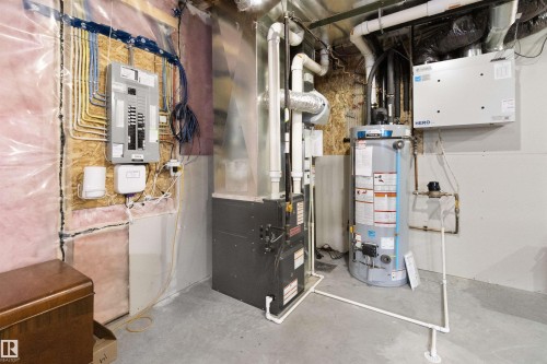 22706 95A Avenue, Edmonton, AB - Indoor Photo Showing Basement