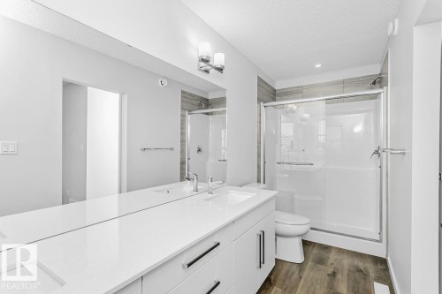 4293 Kinglet Drive, Edmonton, AB - Indoor Photo Showing Bathroom