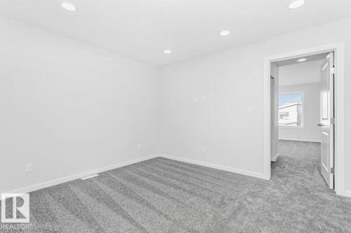 4293 Kinglet Drive, Edmonton, AB - Indoor Photo Showing Other Room
