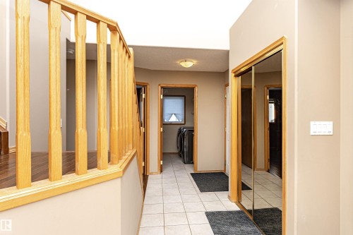 5818 47 Avenue, Beaumont, AB - Indoor Photo Showing Other Room