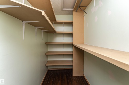 5818 47 Avenue, Beaumont, AB - Indoor