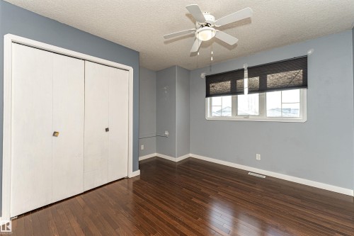 5818 47 Avenue, Beaumont, AB - Indoor Photo Showing Other Room