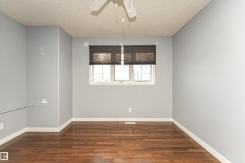 5818 47 Avenue, Beaumont, AB - Indoor Photo Showing Other Room