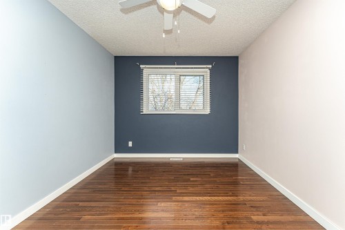 5818 47 Avenue, Beaumont, AB - Indoor Photo Showing Other Room