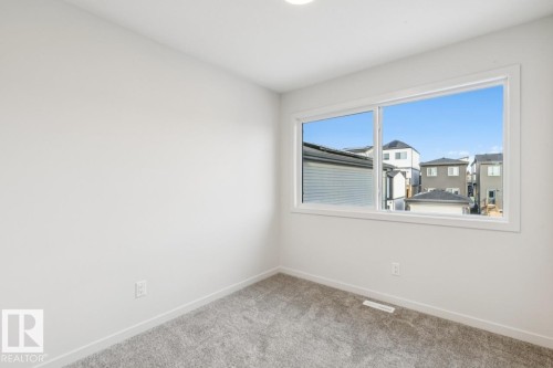 7460 Klapstein Crescent, Edmonton, AB - Indoor Photo Showing Other Room