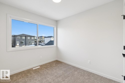 7460 Klapstein Crescent, Edmonton, AB - Indoor Photo Showing Other Room