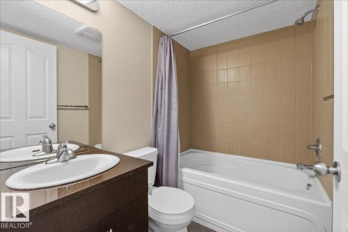 213 1070 Mcconachie Boulevard, Edmonton, AB - Indoor Photo Showing Bathroom
