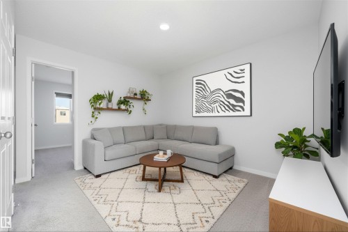 5210 Lark Crescent, Edmonton, AB - Indoor Photo Showing Living Room
