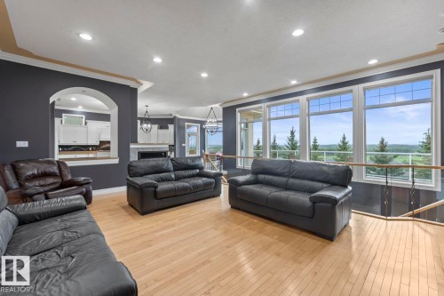 3006 Wayne Way, Cold Lake, AB - Indoor Photo Showing Living Room
