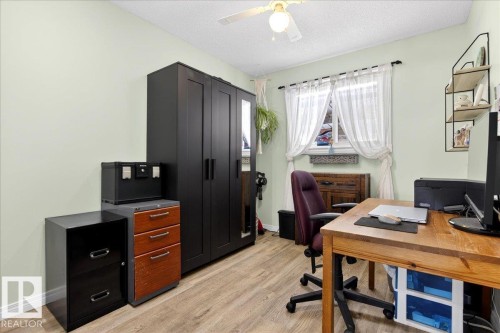 115 Birch Drive, Gibbons, AB - Indoor Photo Showing Office