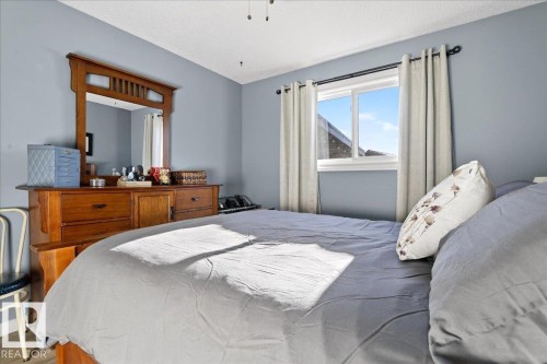 115 Birch Drive, Gibbons, AB - Indoor Photo Showing Bedroom