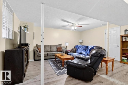 115 Birch Drive, Gibbons, AB - Indoor Photo Showing Living Room