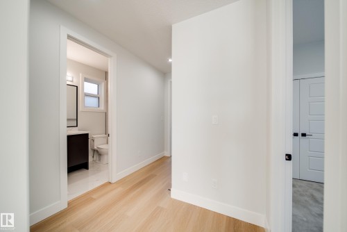 7027 177 Avenue, Edmonton, AB - Indoor Photo Showing Other Room