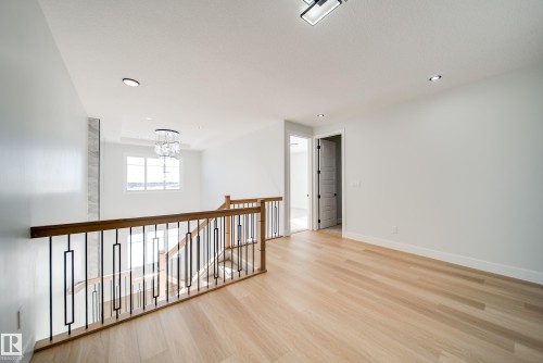 7027 177 Avenue, Edmonton, AB - Indoor Photo Showing Other Room