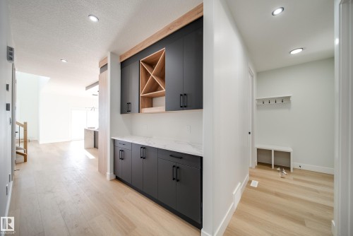 7027 177 Avenue, Edmonton, AB - Indoor Photo Showing Other Room