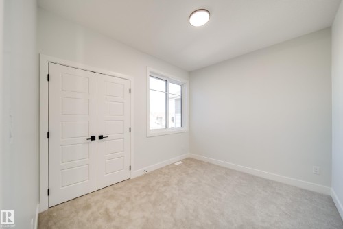 7027 177 Avenue, Edmonton, AB - Indoor Photo Showing Other Room