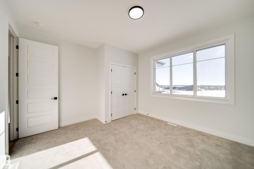 7027 177 Avenue, Edmonton, AB - Indoor Photo Showing Other Room