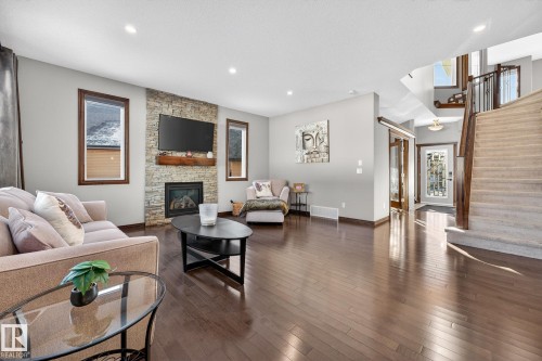 559 Westerra Boulevard, Stony Plain, AB - Indoor Photo Showing Living Room With Fireplace