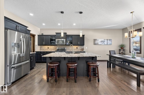 559 Westerra Boulevard, Stony Plain, AB - Indoor Photo Showing Kitchen With Upgraded Kitchen