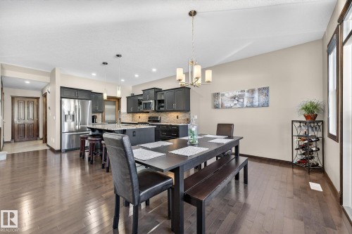 559 Westerra Boulevard, Stony Plain, AB - Indoor Photo Showing Dining Room